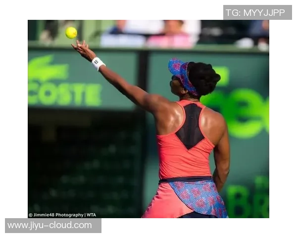 精选正版足球球星挂件收藏推荐彰显热爱与时尚品味 精选正版足球球星挂件收藏推荐彰显热爱与时尚品味